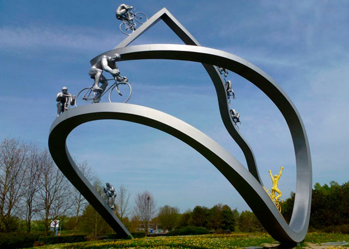 Топ-10 велосипедных скульптур мира